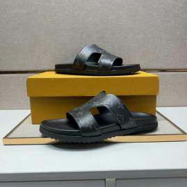 Picture of Louis Vuitton Slippers _SKULVsz38-44mnf04171346